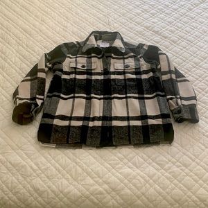 Old navy black and cream plaid flannel shacket